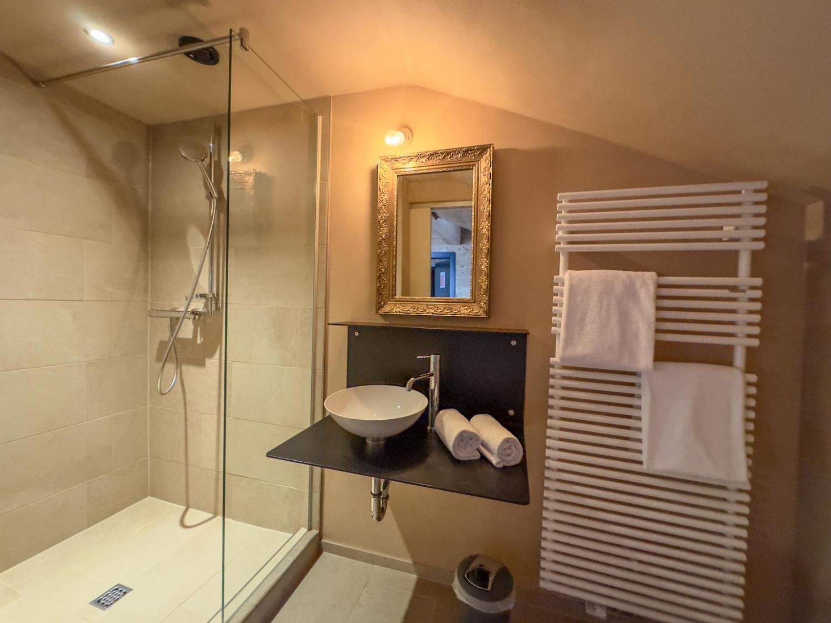 Alpen Select Lodge Kleinwalsertal รีซแลร์น ภายนอก รูปภาพ