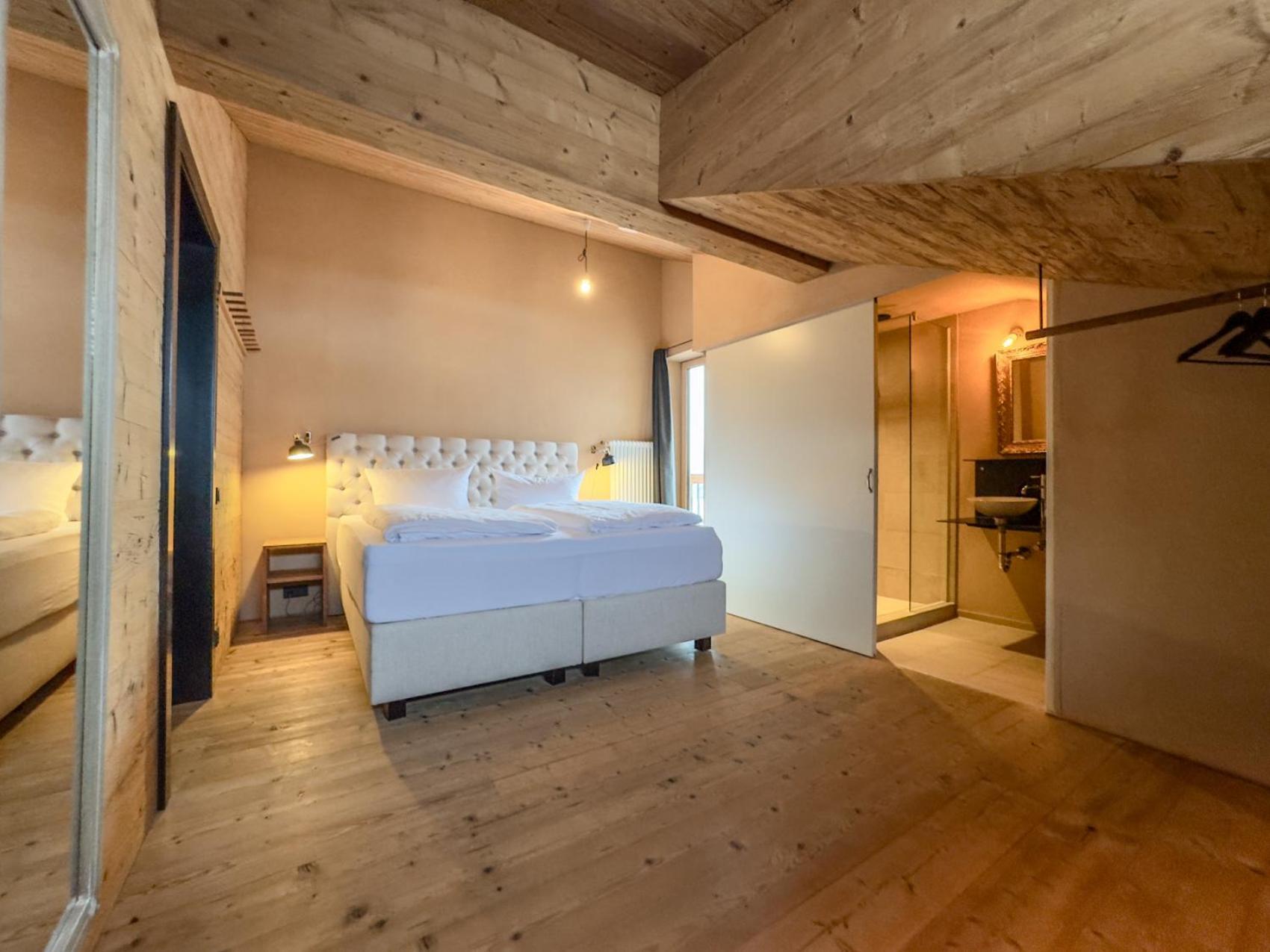 Alpen Select Lodge Kleinwalsertal รีซแลร์น ภายนอก รูปภาพ