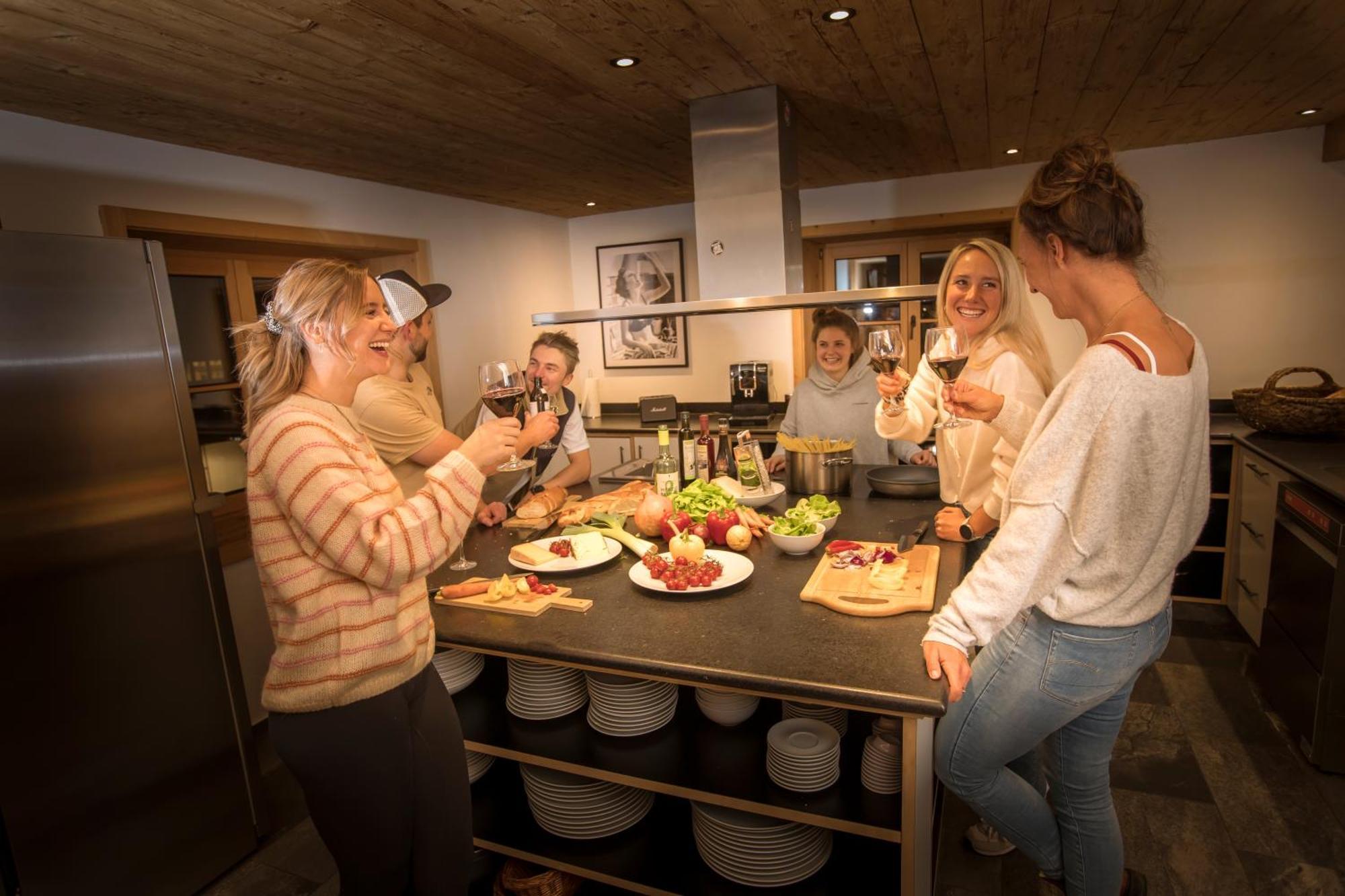 Alpen Select Lodge Kleinwalsertal รีซแลร์น ภายนอก รูปภาพ