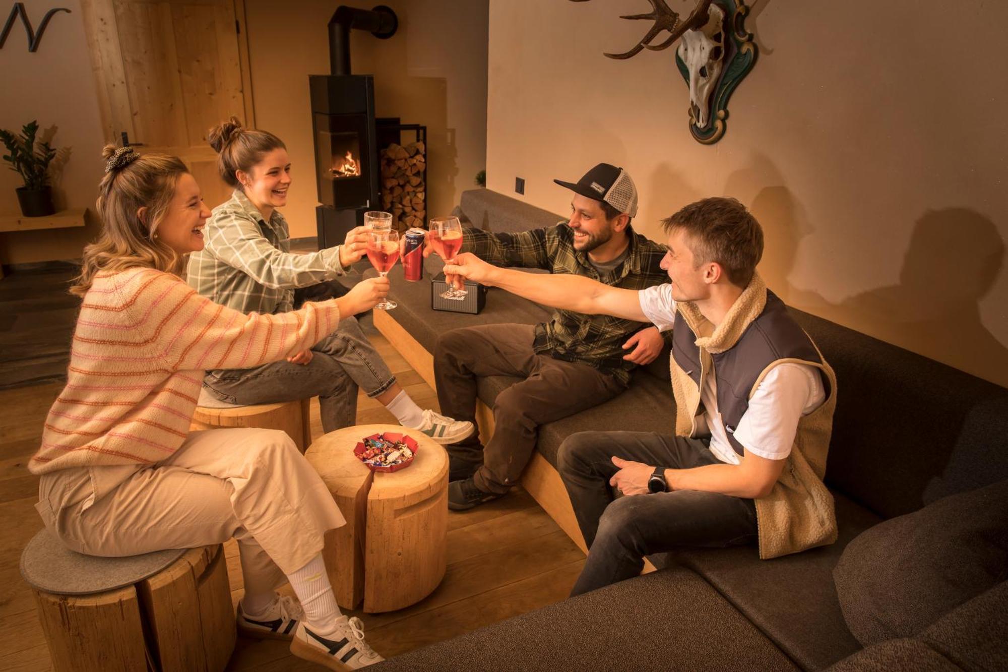 Alpen Select Lodge Kleinwalsertal รีซแลร์น ภายนอก รูปภาพ