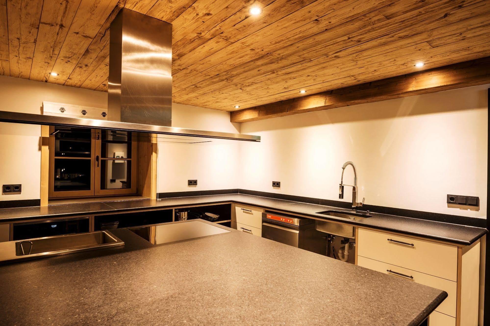 Alpen Select Lodge Kleinwalsertal รีซแลร์น ภายนอก รูปภาพ